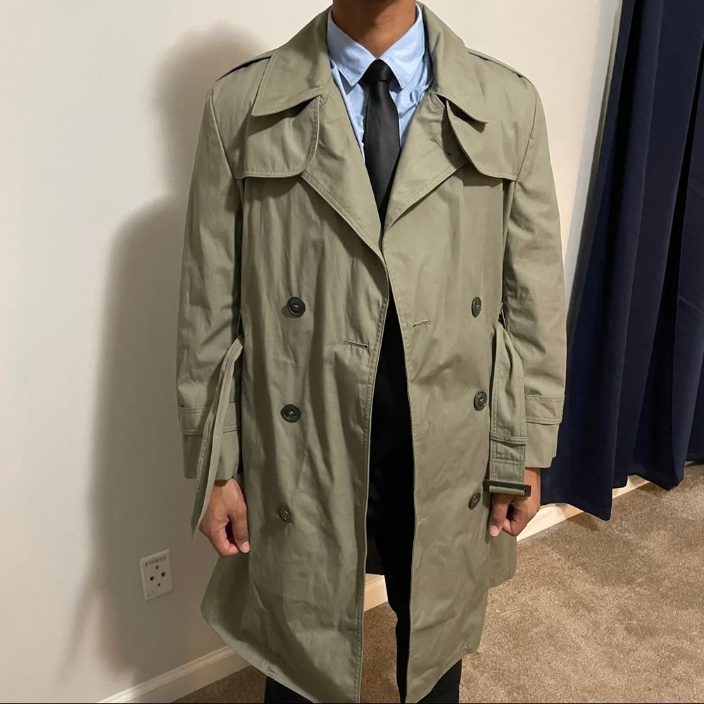 Men’s Tan Trench Coat - Picture 5 of 11